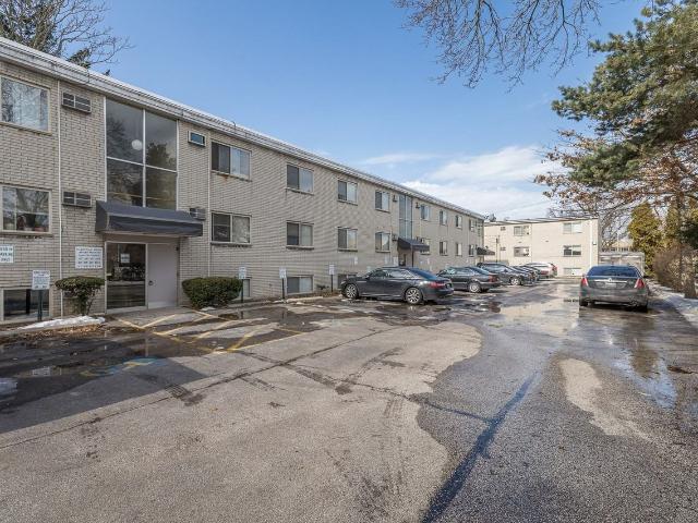 Apartment for rent in Lakewood, Ohio