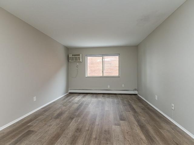 Apartment for rent in Lakewood, Ohio