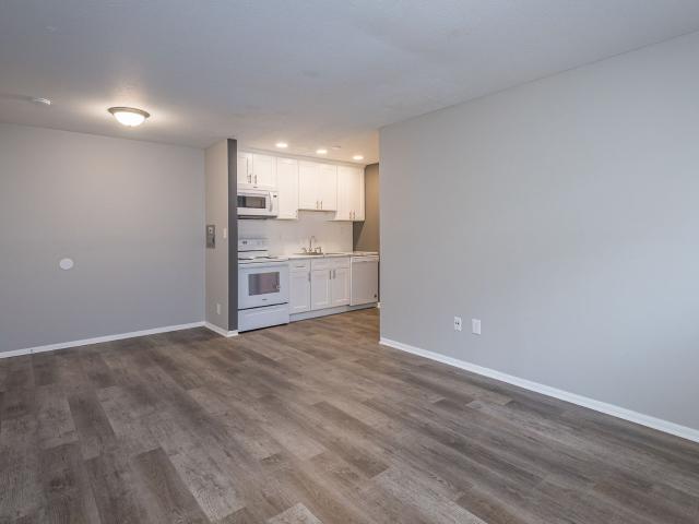 Apartment for rent in Lakewood, Ohio