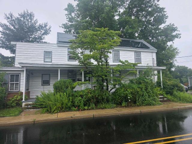 House for sale in Cream Ridge, New Jersey