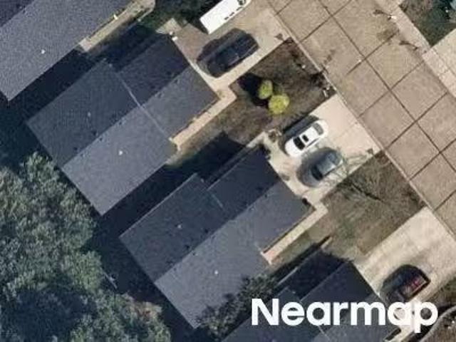House for sale in Arnold