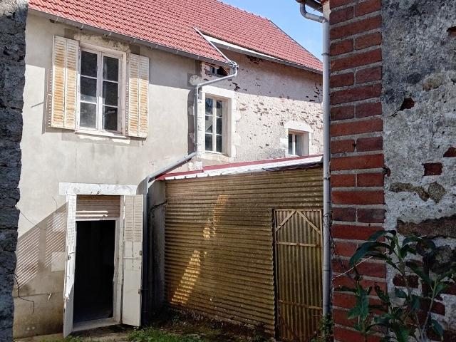 Maison vente à Vichy, Lalizolle