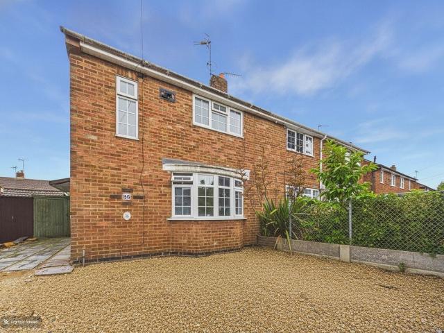 House for rent in Spring Park, Luton