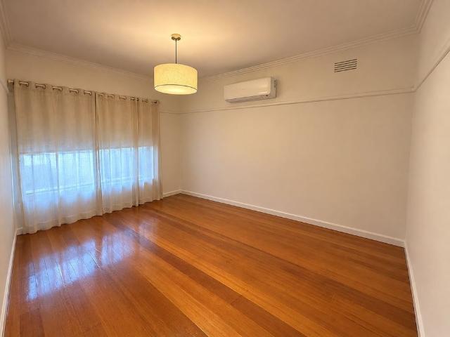 Room for rent in Lalor, Melbourne