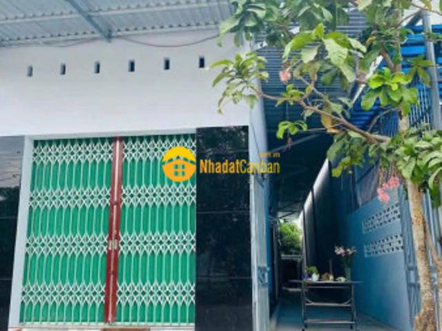 Nhà mặt phố bán
