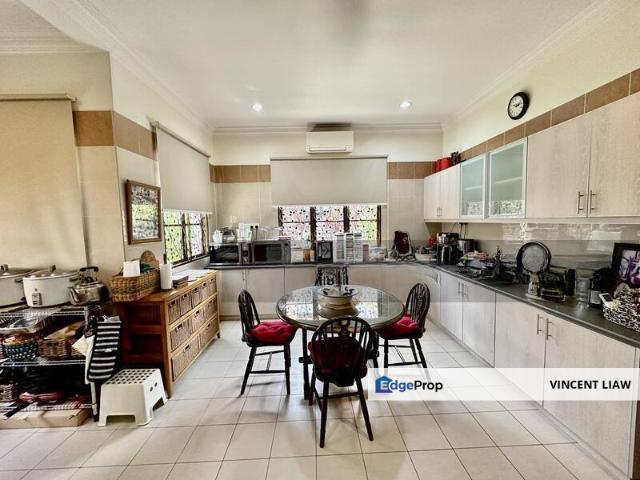 House for sale in Petaling, Damansara Damai