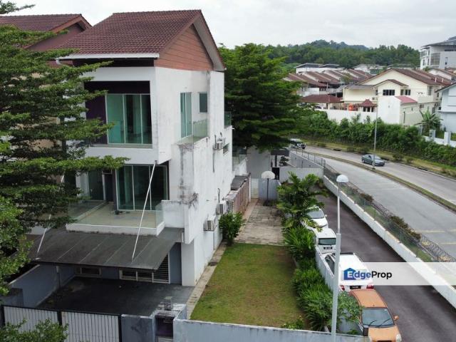 House for sale in Petaling, Damansara Damai