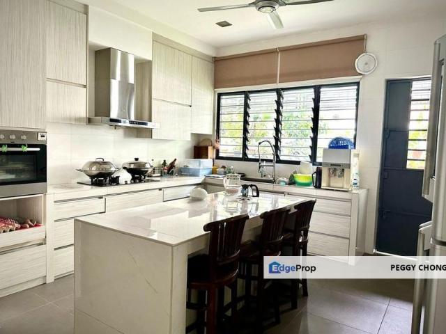 House for sale in Petaling, Damansara Damai