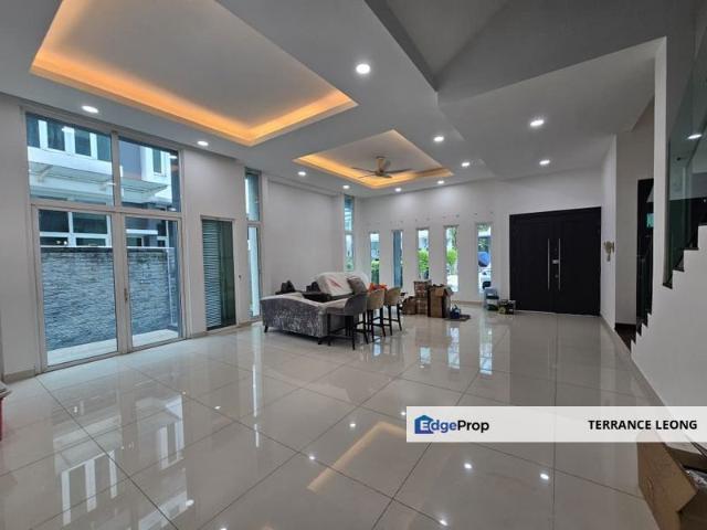 House for sale in Country Heights Damansara, Kuala Lumpur