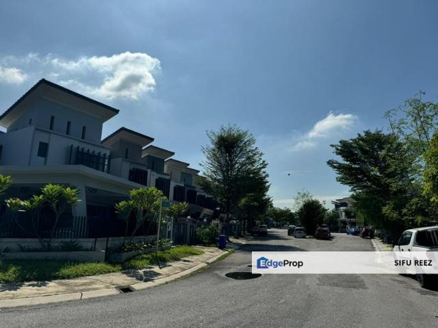 House for sale in Petaling, Alam Impian