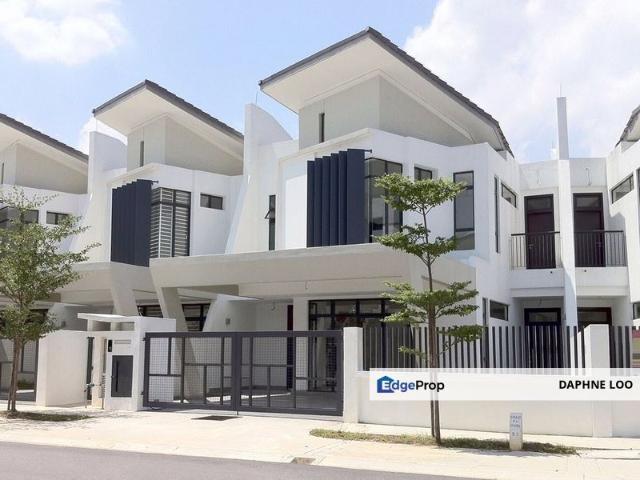House for sale in Seksyen U1, Shah Alam