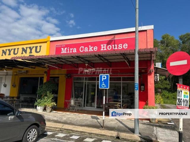 Shop for sale in Petaling, Alam Impian