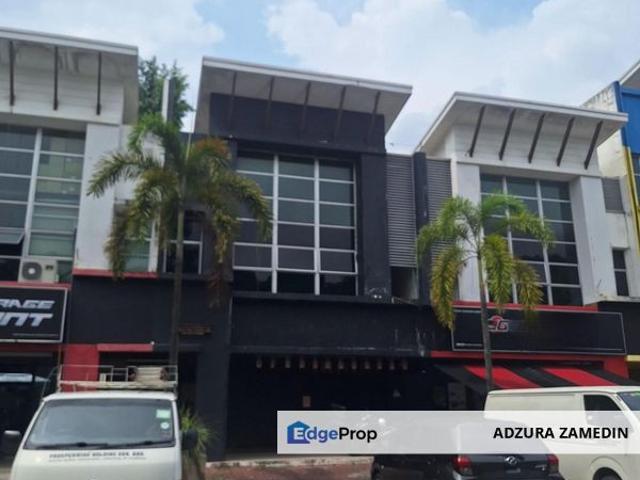 Shop for sale in Petaling, Alam Impian