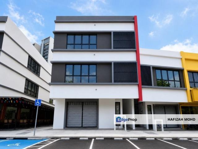 Shop for rent in Petaling, Alam Impian