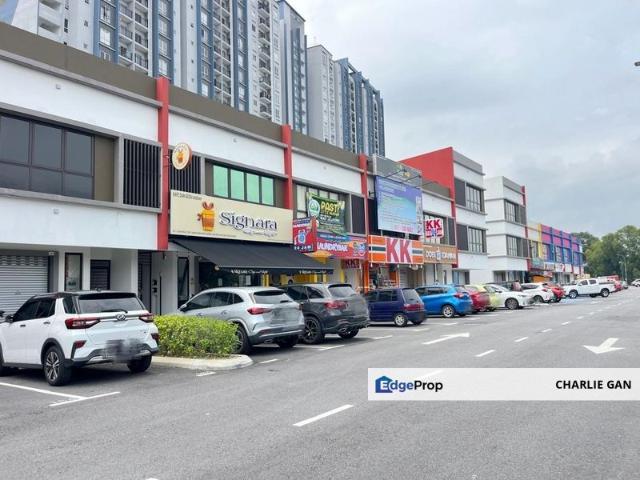 Shop for rent in Petaling, Alam Impian