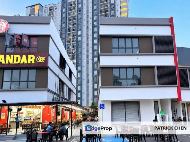 Shop for rent in Petaling, Alam Impian