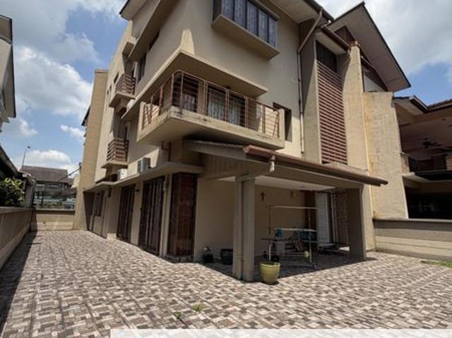 House for sale in Country Heights Damansara, Kuala Lumpur