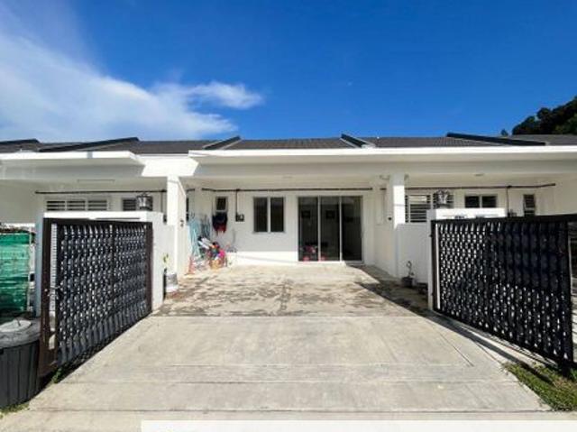 House for sale in Sendayan Village, Negeri Sembilan
