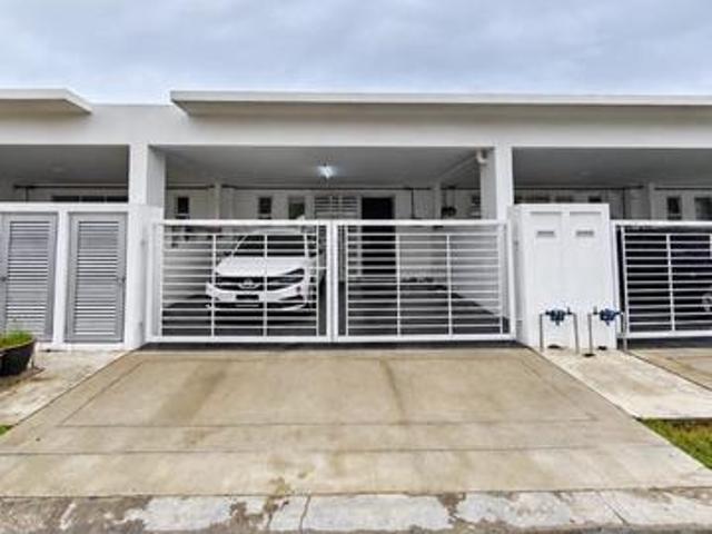 Terraced House for sale in Bandar Sri Sendayan, Seremban