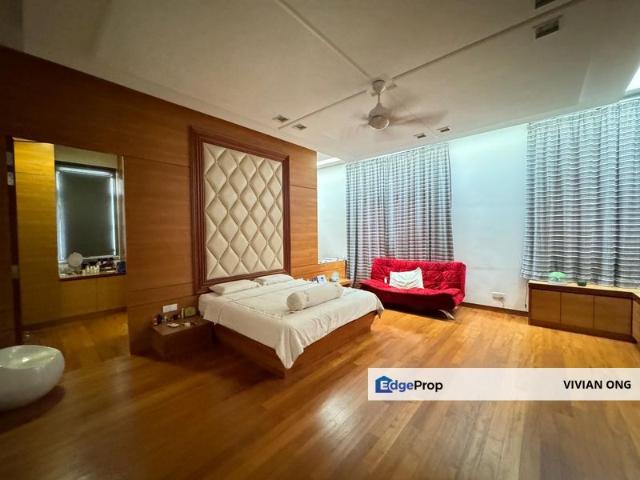 House for sale in Country Heights Damansara, Kuala Lumpur