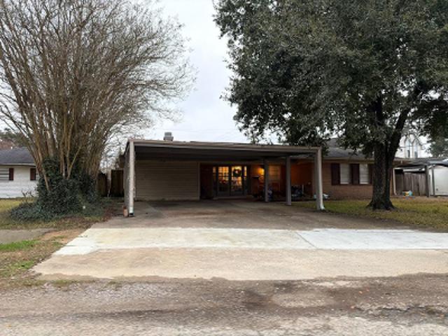 House for sale in Vidor, Texas