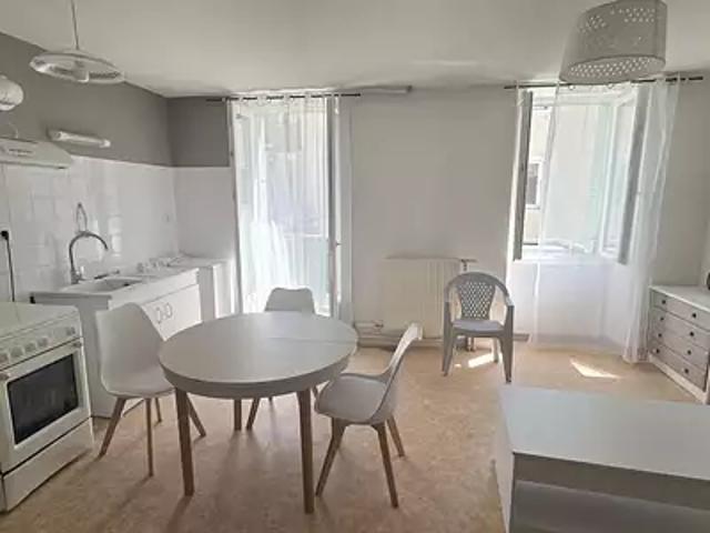 Appartement location à Tournon-sur-Rhône, Lamastre