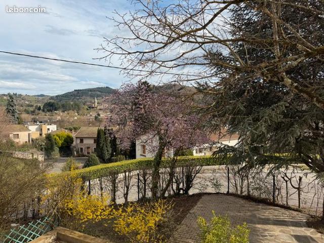 Maison vente à Tournon-sur-Rhône, Lamastre