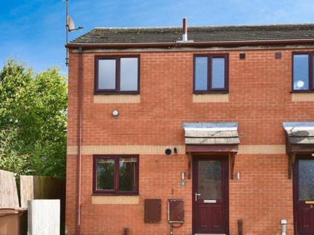 House for sale in High Field, York