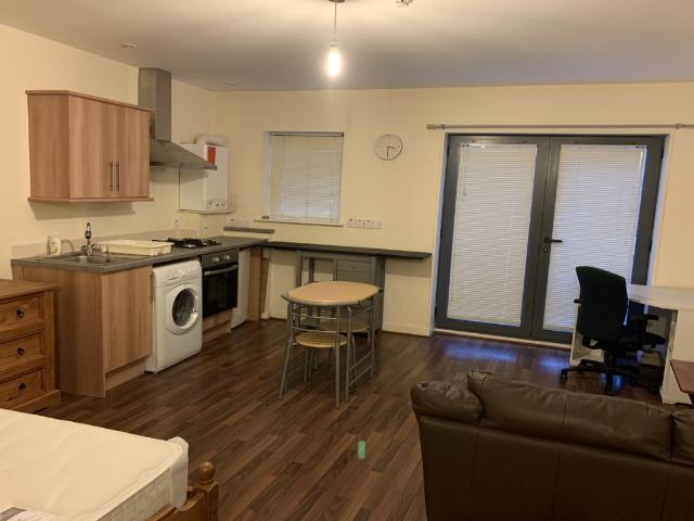 Studio for rent in City Centre, South Yorkshire