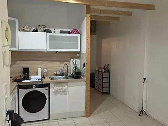 Appartement vente à Lotissement La Bottinière, Lambesc