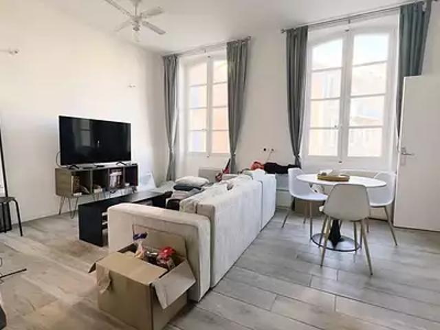 Appartement vente à Lotissement La Bottinière, Lambesc