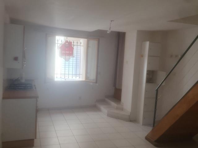 Appartement vente à Aix-en-Provence, Lambesc
