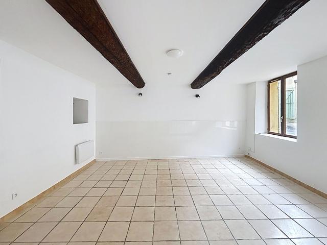 Appartement location à Aix-en-Provence, Lambesc