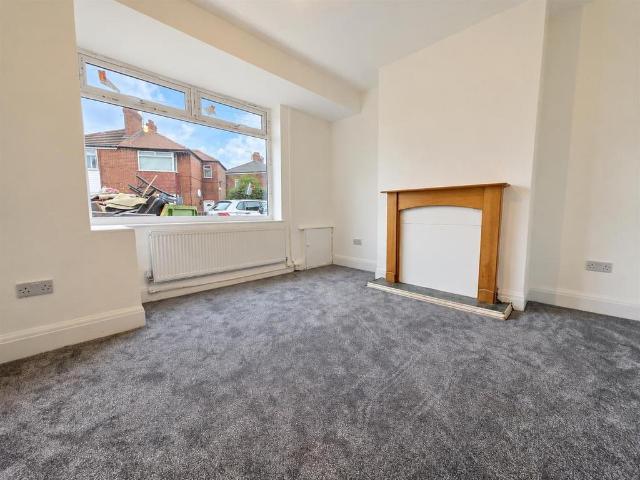 House for rent in Woodhouses, Oldham
