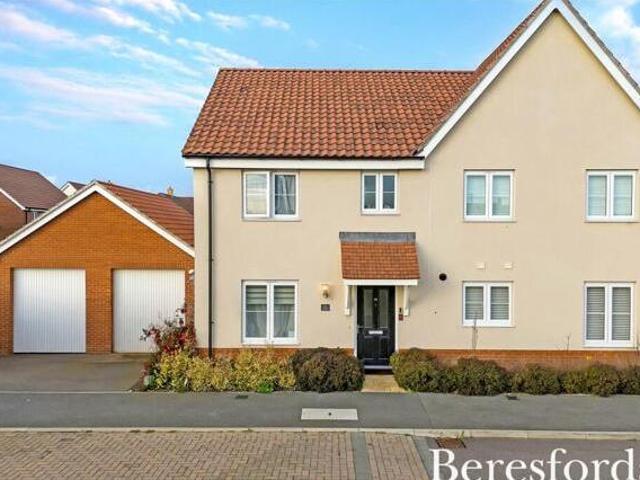 House for sale in Lyons, Greater London