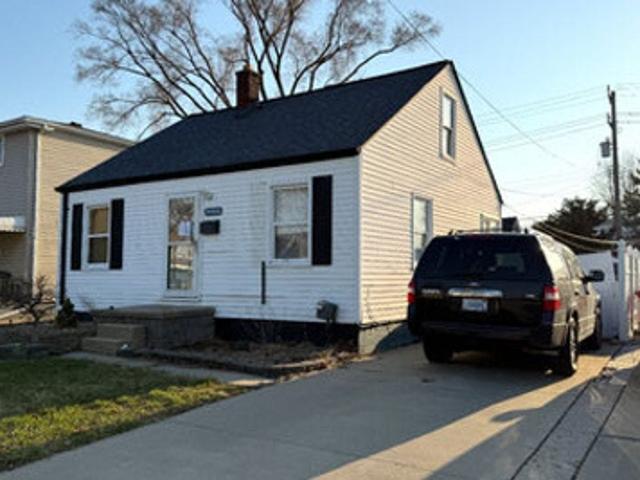 House for sale in Eastpointe, Michigan