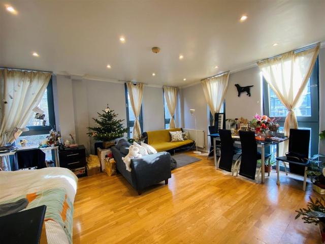 Studio for rent in Barnsbury, Greater London