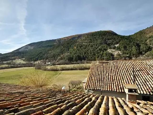 Maison vente à Castellane, Lambruisse