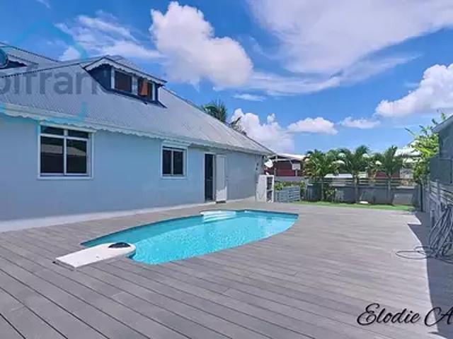 Maison vente à Guadeloupe