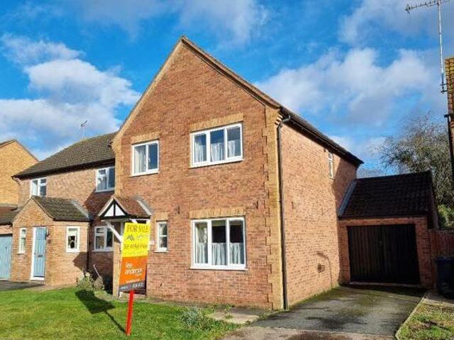 House for sale in Sandpits