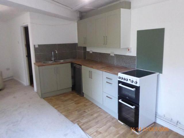 Apartment for rent in Johnstown, Carmarthen
