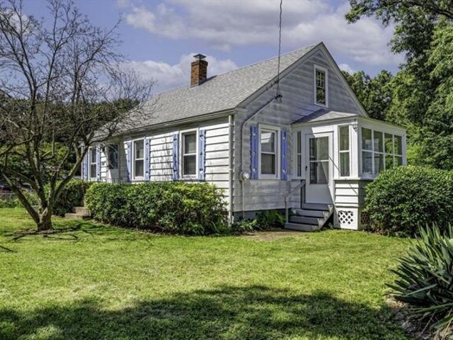 House for sale in Hampden, Massachusetts
