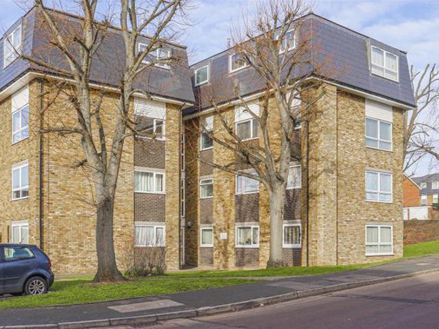 Apartment for rent in Hoddesdon, Broxbourne