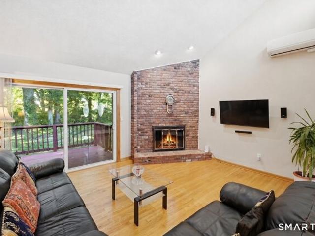 House for sale in Manchester, Capitol Planning Region