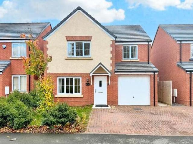 House for sale in Northampton, Northamptonshire