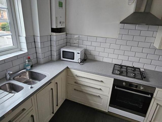 Apartment for rent in London Borough of Hounslow, Heston