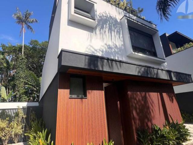 Casa venda em Região Imediata de Caraguatatuba-Ubatuba-São Sebastião, Região Metropolitana do Vale do Paraíba e Litoral Norte