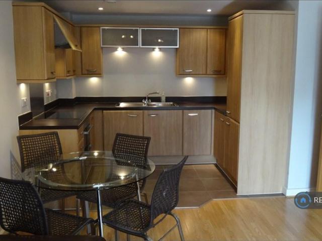 Apartment for rent in London Borough of Hounslow, Spring Grove