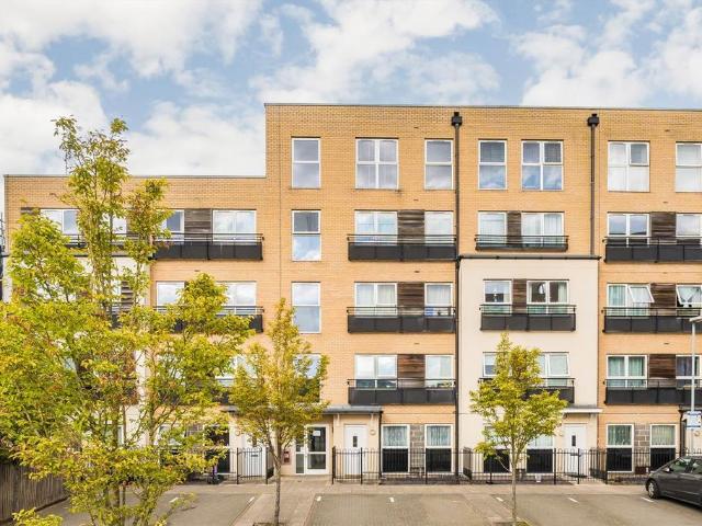 Apartment for rent in London Borough of Hounslow, Greater London