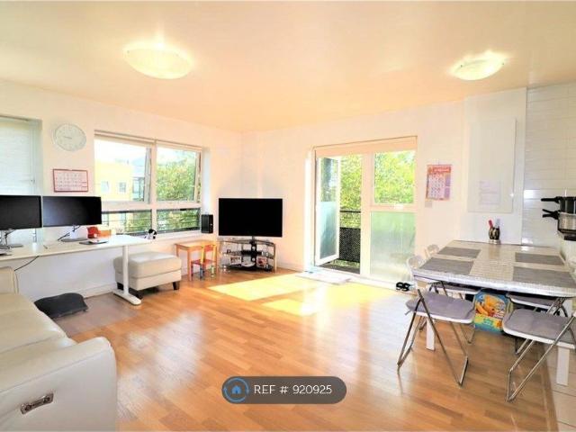 Apartment for rent in London Borough of Hounslow, Spring Grove